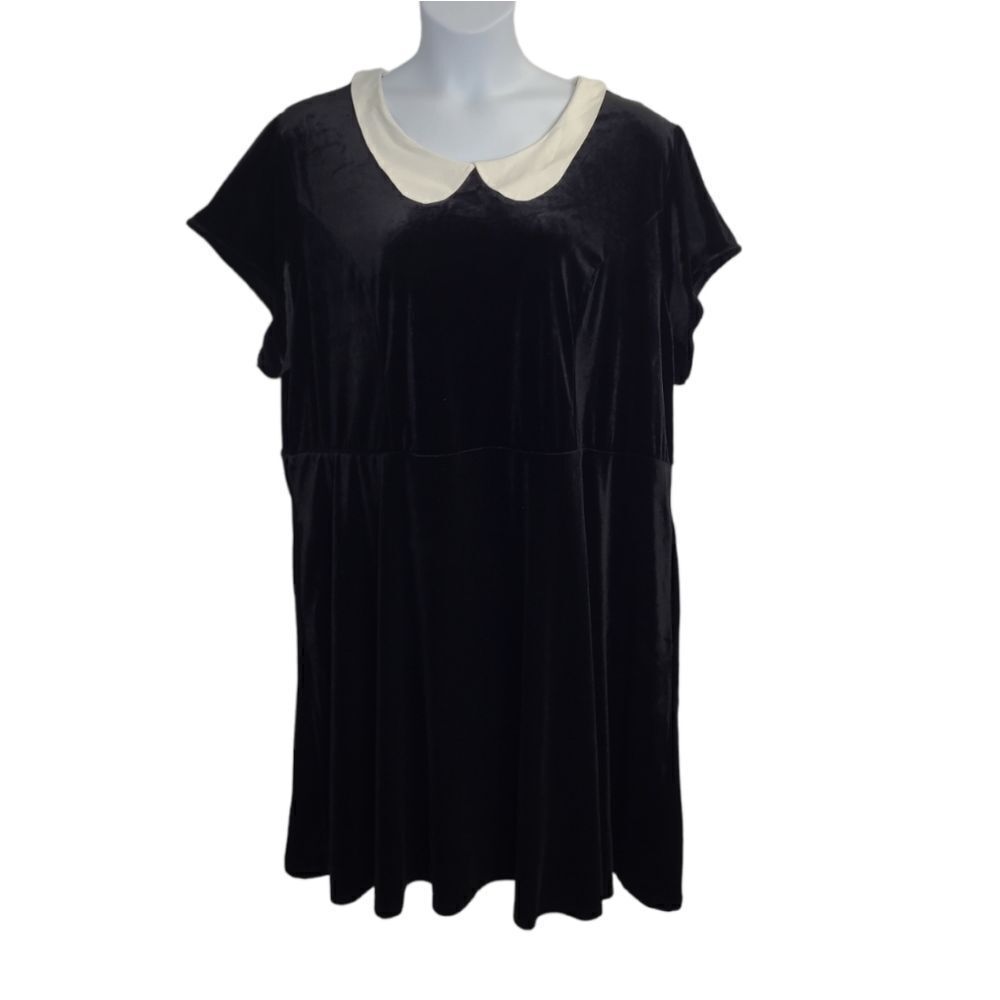 NEW Hot Topic black velvet white collar Wednesday dress 5X‎